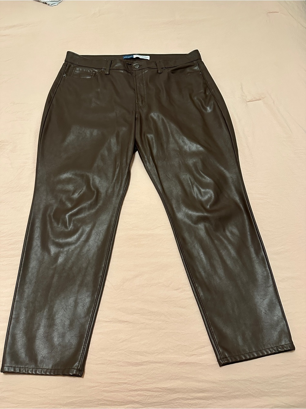 Old Navy Faux Leather High-Rise OG Straight Pants in Dark Brown